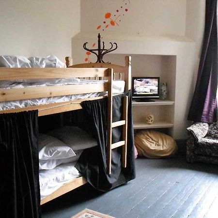 Art Roch Hostel Εδιμβούργο Εξωτερικό φωτογραφία